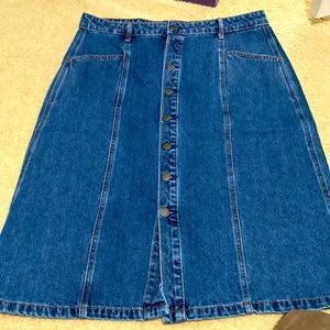 Denim skirt